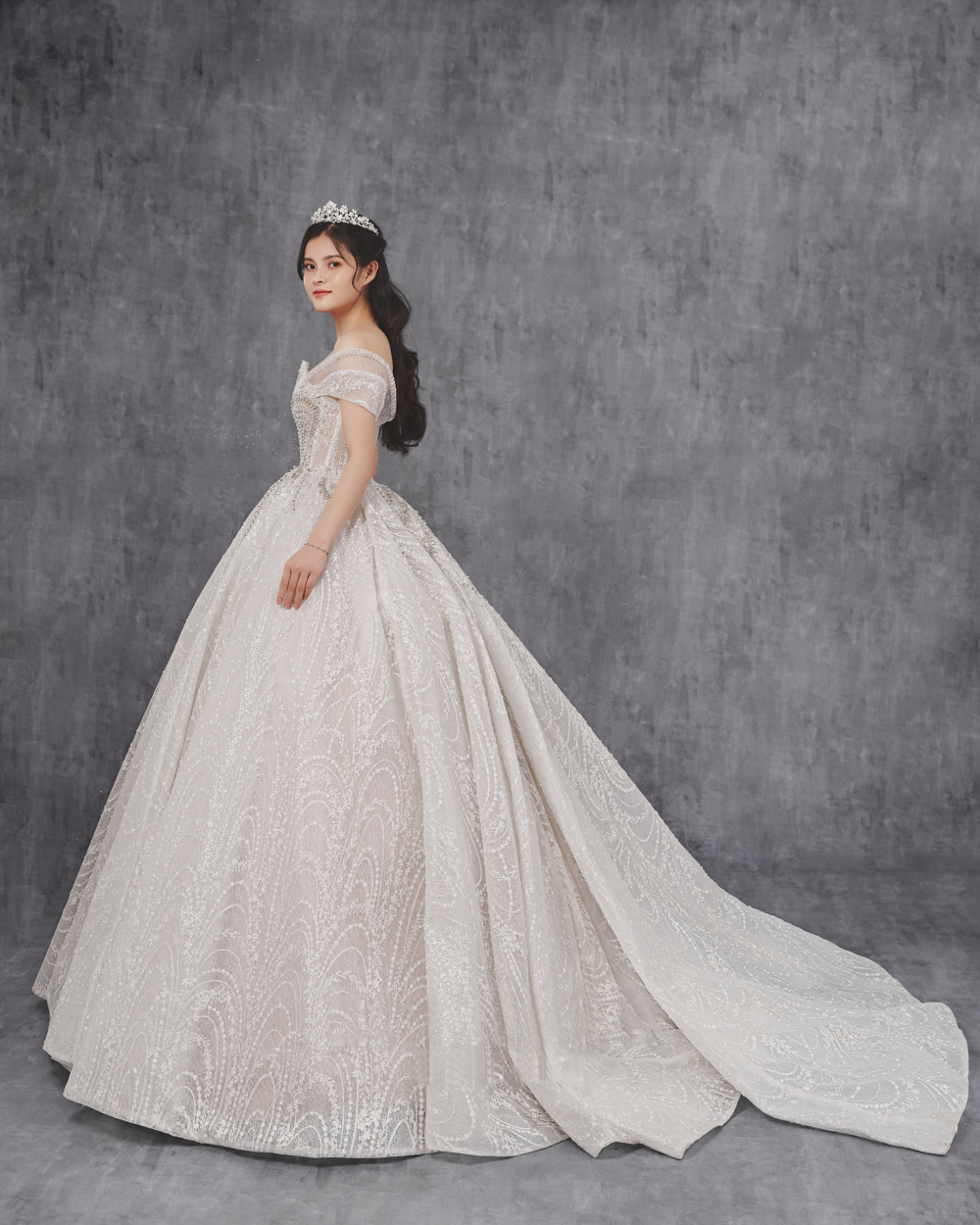 LT361 - Váy cưới xòe - Ảnh 3