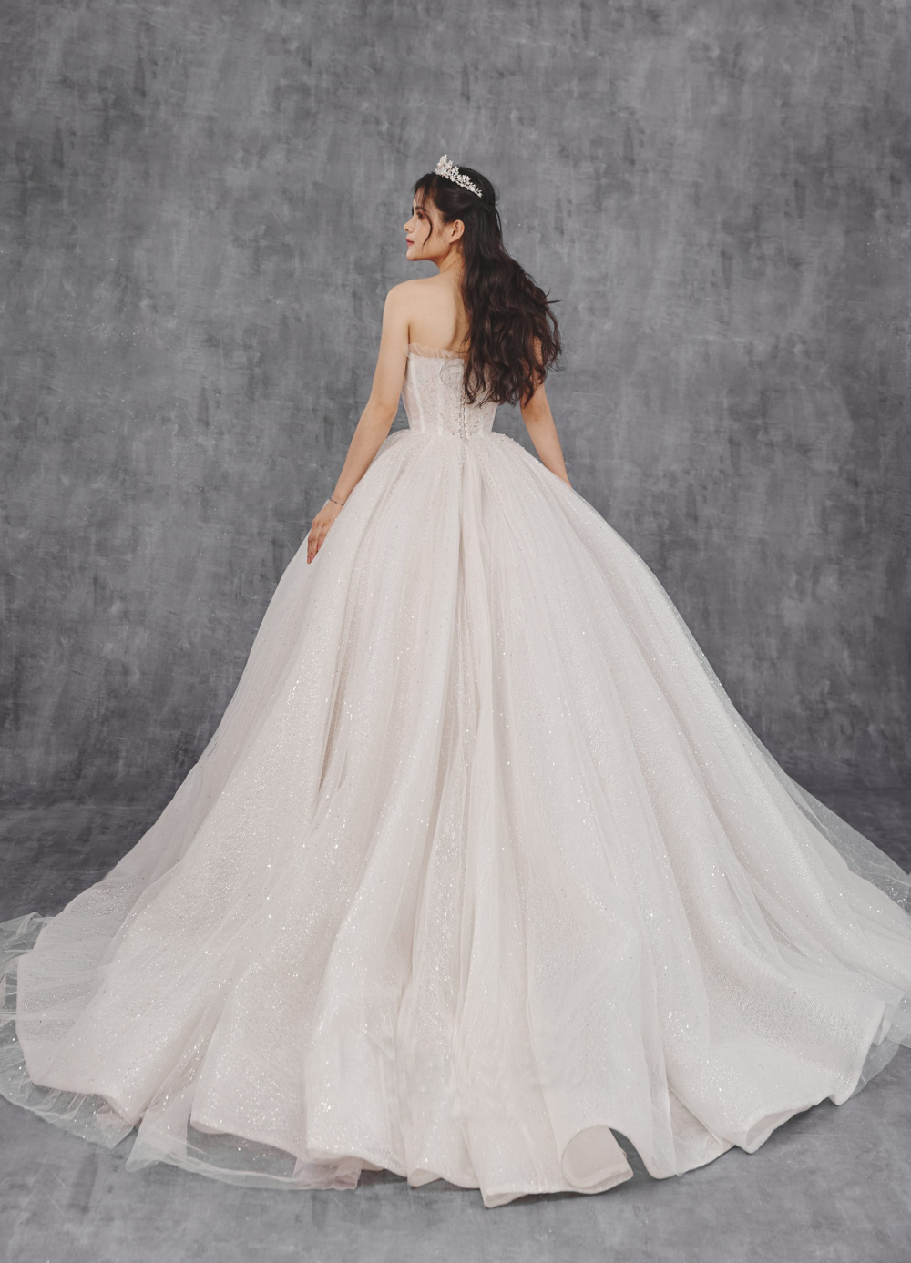 LT409 - Váy cưới xòe - Ảnh 4