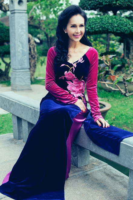 ao dai tuoi trung nien 10