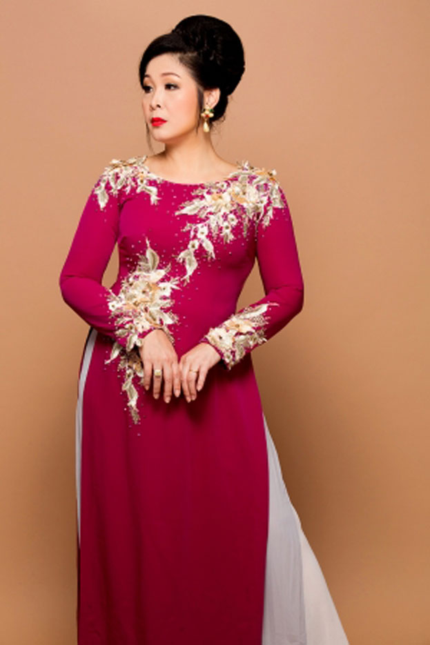 ao dai tuoi trung nien 23
