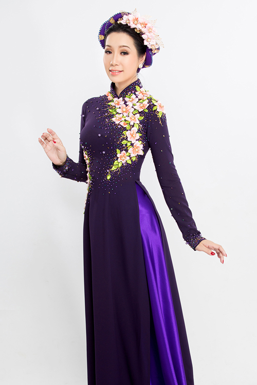 ao dai tuoi trung nien 24